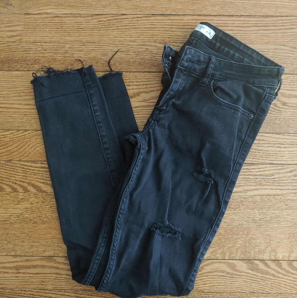 Black Ripped Skinny Jeans